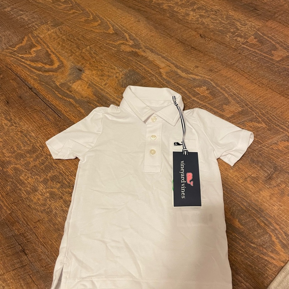 Vineyard Vines White Polo Shirt. NWT